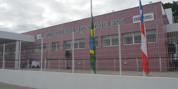 maternidade_suburbio_0